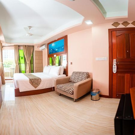 Zan Lodge Мале Экстерьер фото